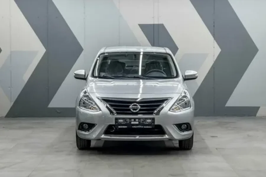 NISSAN SUNNY (2023)