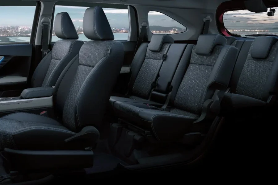 TOYOTA Veloz (2025)