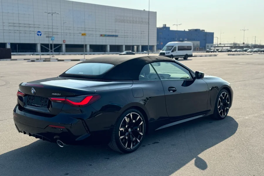 BMW 420i (2024)