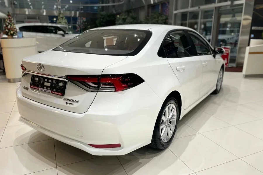 Toyota Corolla (2025)