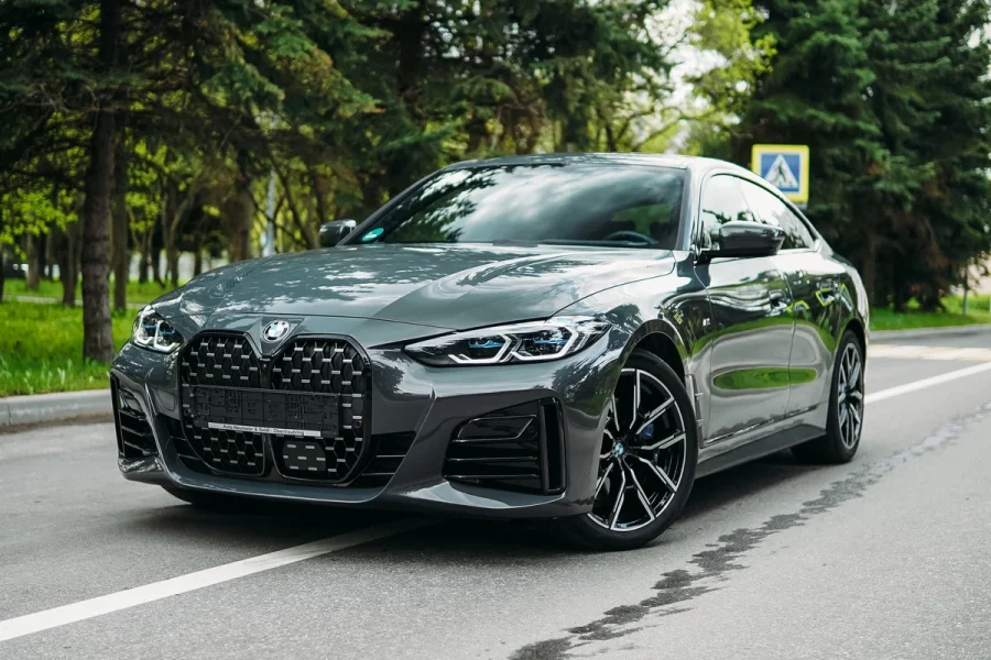 BMW 420i (2023)