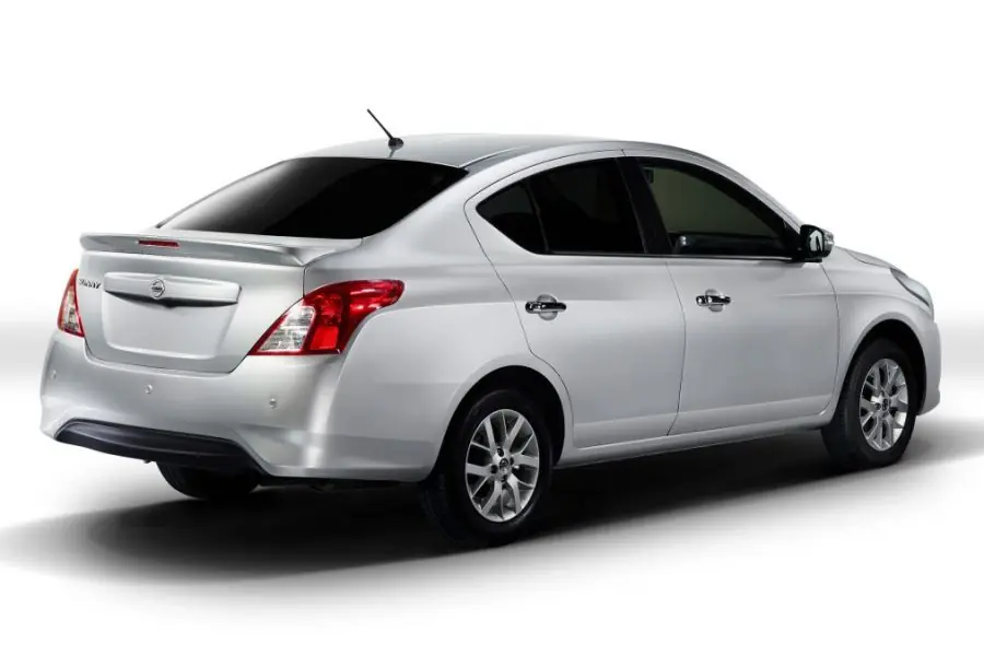 Nissan Sunny (2025)