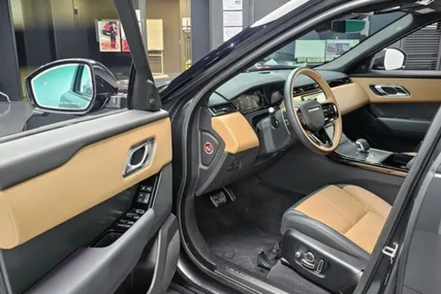 Range Rover Velar (2025)