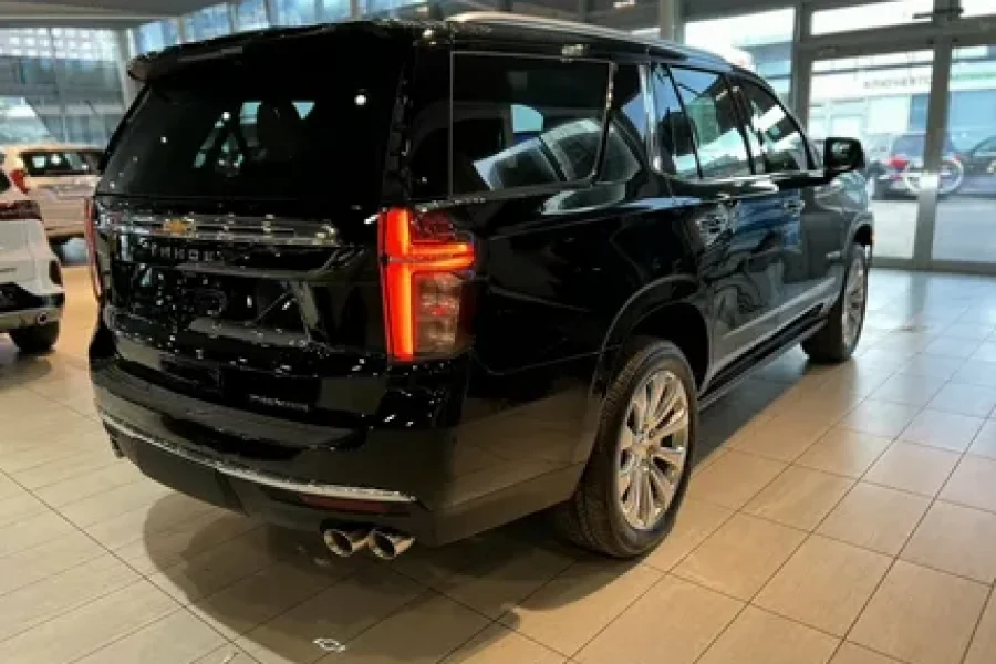 Chevrolet Tahoe (2023)