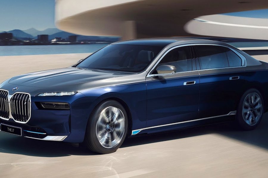 BMW 735i (2024)