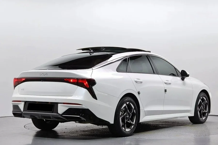 Kia K5 (2024)