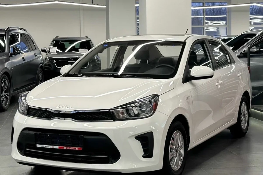 Kia Pegas (2024)