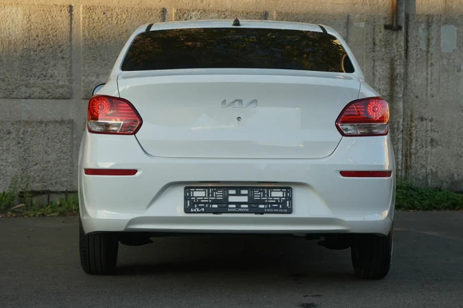 Kia Pegas (2024)
