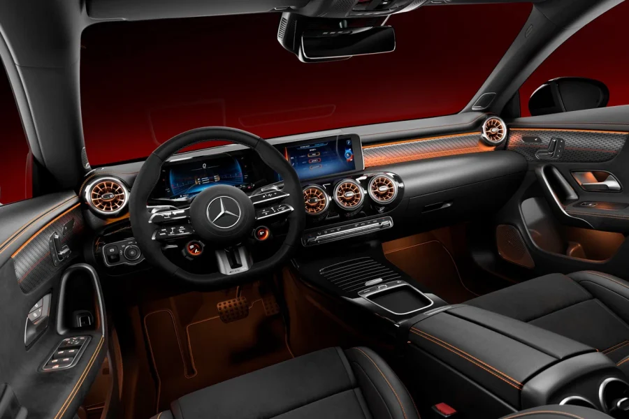 Mercedes-Benz CLE 200 (2024)