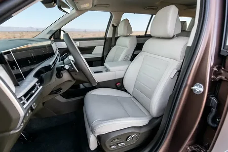 Hyundai Santa Fe (2024)